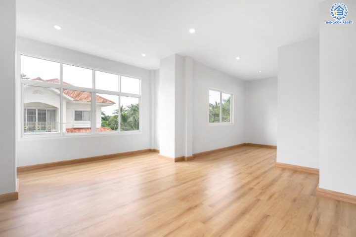 *****บ้านเดี่ยวมือสองย่านนนทบุรี ม.บุษราคัม กรีนวิลล์ ปิ่นเกล้า-วงแหวน #หลังมุม เนื้อที่กว้างขวางถึง 71 ตร.ว. ฟังก์ชัน 3 ห้องนอน 2 ห้องน้ำ 2 ที่จอดรถ บ้านตกแต่งใหม่ พร้อมเข้าอยู่ น่าอยู่อาศัย บนทำเลเดินทางสะดวก ใกล้เซ็นทรัลเวสต์เกต, ทางด่วน "กาญจนาภิเษก" และรถไฟฟ้าสายสีม่วง "สถานีตลาดบางใหญ่"